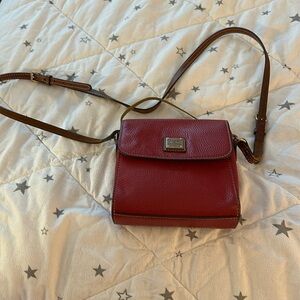 Dooney & Bourke Shoulder cross body pebble grain bag - red/brown color